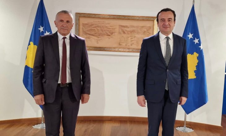 Kamberi takohet me Kurtin, diskutojnë për shqiptarët në Luginën e Preshevës