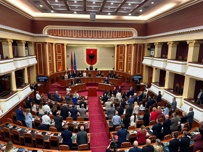 Kuvendi rinis punimet më 8 shtator, publikohet rendi i ditës