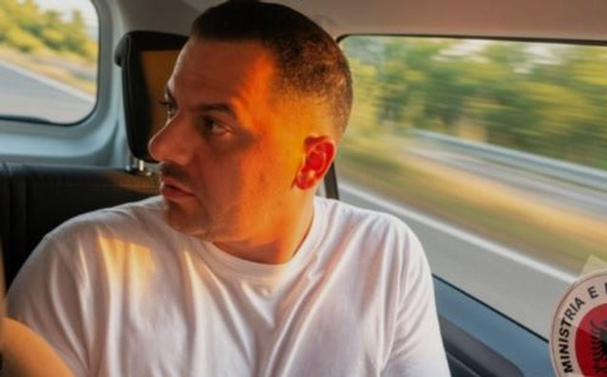 Arrestimi i Ergys Agasit, Artan Hoxha: Ishte dorëzim i kontrolluar, iu hoq imuniteti pasi u kthye në rrezik për pushtetin