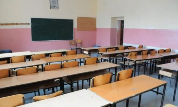 Sistemi arsimor sot zhvillon grevë një orëshe