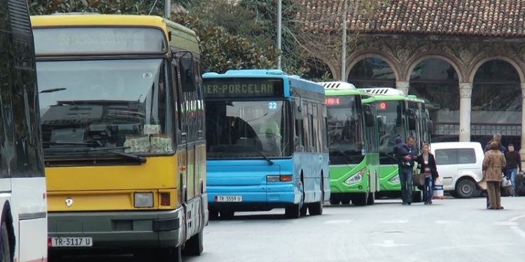 KRIZA E KARBURANTEVE/ Transporti publik, 116 subjekte përfitojnë rreth 120 milionë lekë kompensim nga Tatimet