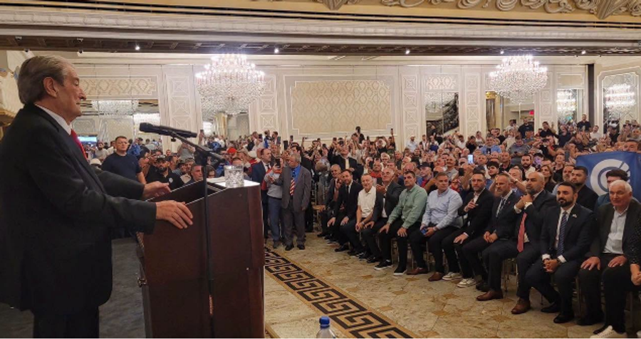Analiza e medias së njohur ndërkombëtare: Rikthimi triumfal i Berishës në SHBA, me Trump në Dallas