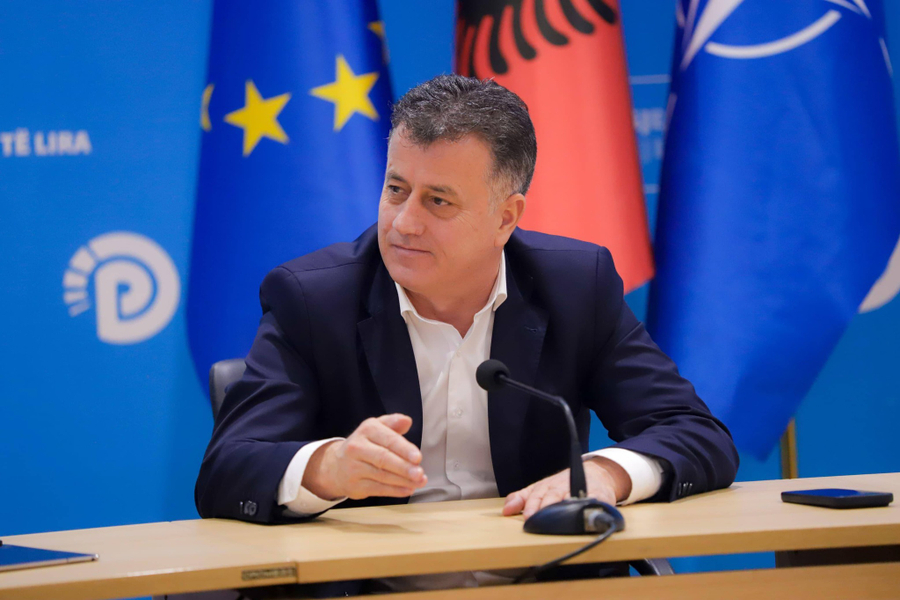 Noka: I dërguari i Trump shpreh gatishmërinë për bashkëpunim të ngushtë me opozitën