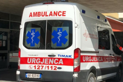Konsumoi helm miu, një person dërgohet me urgjencë në spitalin e Vlorës