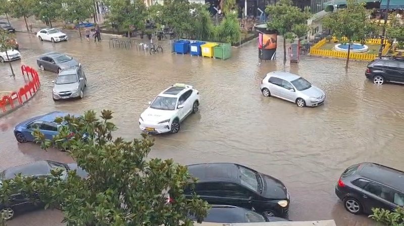 Stuhia godet Elbasanin, uji pushton banesa, bodrume dhe parkime nëntokësore