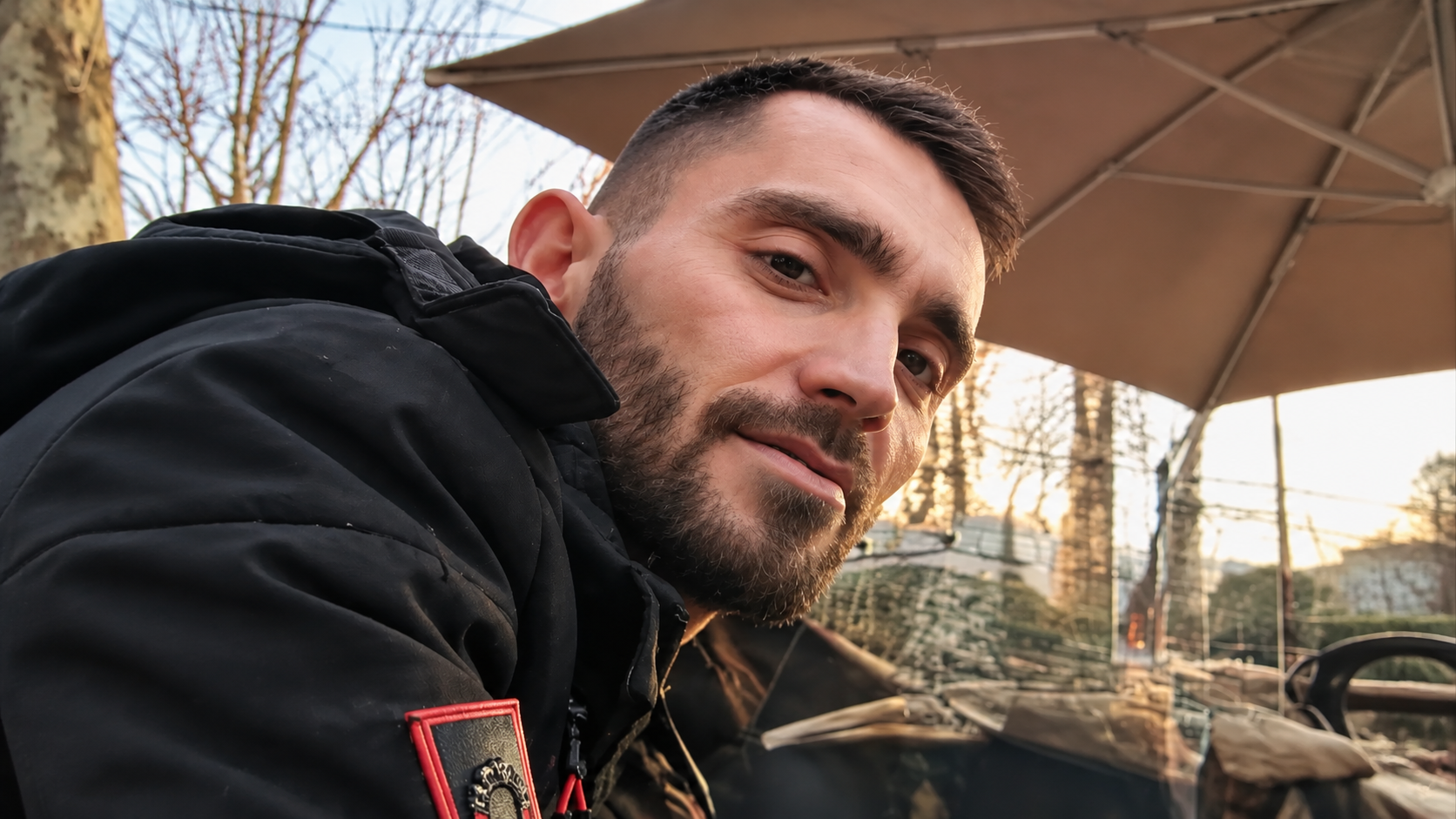 “Gjelaj mori me qira furrën time, nuk pagoi, më grabiti dhe u largua”