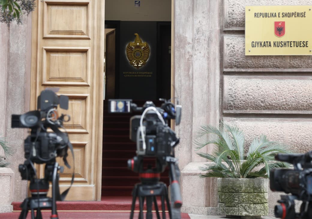 Gjykata Kushtetuese ka në dorë fatin e dosjes penale ndaj Belinda Ballukut