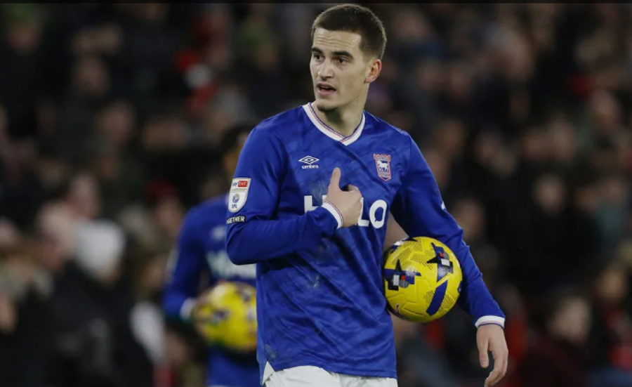 VIDEO/ Futbollisti i Kombëtares Shqiptare i shënon Arsenalit, por eliminohet nga EFL Cup