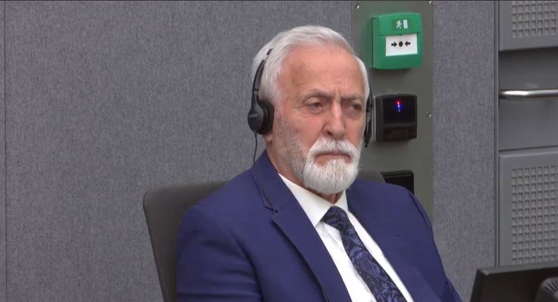 “Me kokën lart, babë. Gjithmonë”, djali i Jakup Krasniqit me mesazh prekës një ditë pas verdiktit