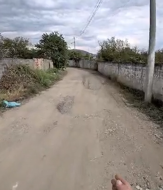 Lagjja “Skënderbej” në Elbasan me rrugë të degraduar