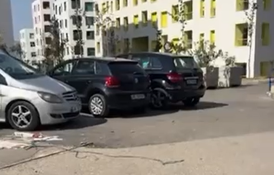 “Kemi blerë parkimin 30 mijë euro, por s’dalim dot nga shtëpia”/ Kaos me parkimet në Ali Dem
