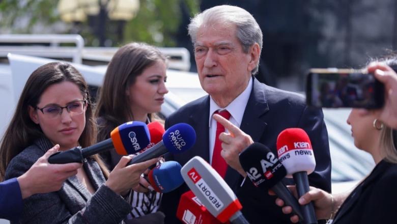 ‘Sot thoni dokrra në Kuvend’/ Spaho ‘rrëzon’ opozitën: Mbështetët krijimin e Gjykatës Speciale! Berisha votoi pro ngritjes së komisionit të Dick Marty
