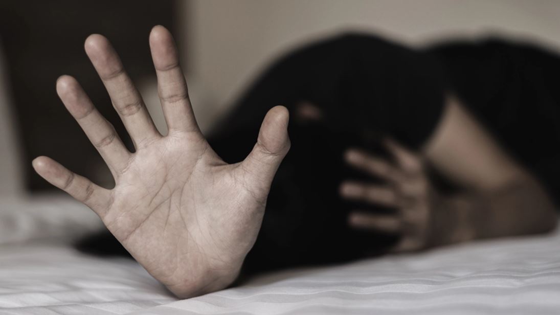Detaje nga zinxhiri i abuzimit seksual, shkolla zbulon rastin e 12-vjeçares, arrestohen tezja dhe kushëriri i saj
