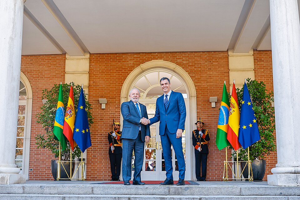 26.04.2023 foto oficial com o presidente de governo da espanha, pedro sánchez (52847863714)