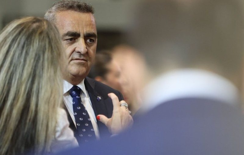 Fredi Beleri trazon Greqinë, pas komenteve për njeriun e “Agimit të Artë”