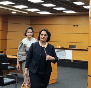 Vajza e prokurores Pranvera Gruda përfitoi dhjetëra mijëra euro nga buxheti i shtetit. Pastrim parash me firmat farmaceutike përmes Ample?