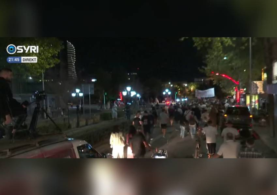 Mbyllet protesta e 113-të kundër Edi Ramës, qytetarët priten t’i bashkohen nesër sërish 
