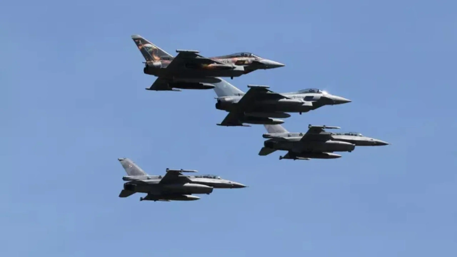 NATO ngre avionët luftarakë, helikopteri rus shkel hapësirën ajrore polake...