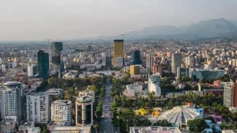 Çmimet e banesave frenojnë rritjen, por nuk ulen, duhen më shumë muaj për të shitur një apartament