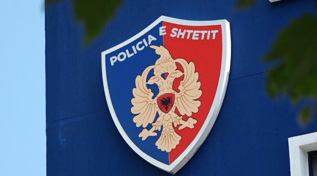 Të shpallur në kërkim ndërkombëtar, ekstradohen nga Zvicra dhe Italia dy shqiptarët (EMRAT)