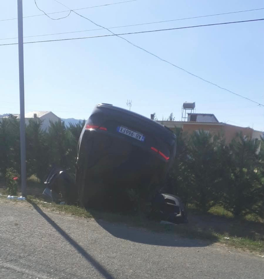 Aksident i rëndë në Bilaj të Krujës, dy të rinj përfundojnë në Spitalin e Traumës