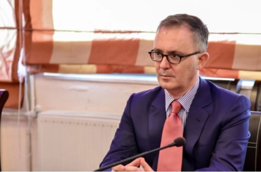 Ambasadori italian në Korçë: Po ndjekim me vëmendje protestat, respektojmë zhvillimet