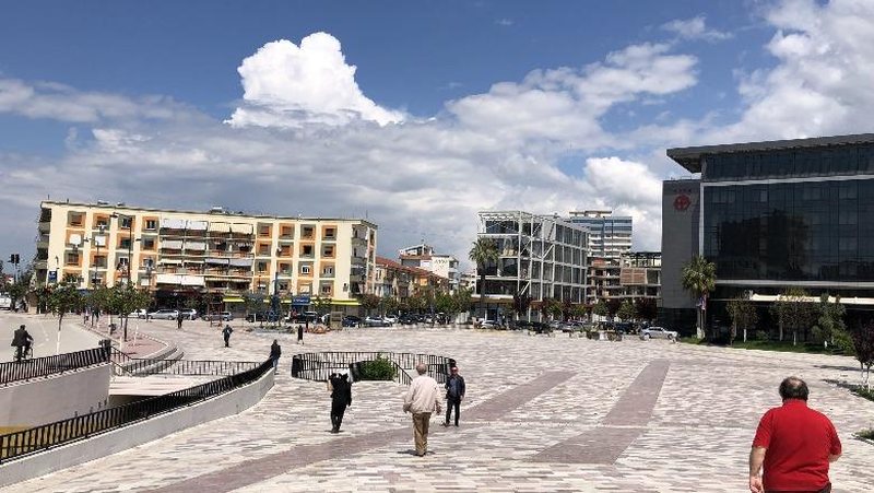 Reforma territoriale – aktorë, avokatë e shkrimtarë kundërshtojnë shkrirjen e Bashkisë Patos