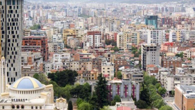 Raporti/ Bashkitë thyejnë rekord, rritën me 75% të ardhurat! ‘Boom’-i i ndërtimeve mbush arkat, por shpenzimet janë nën plan