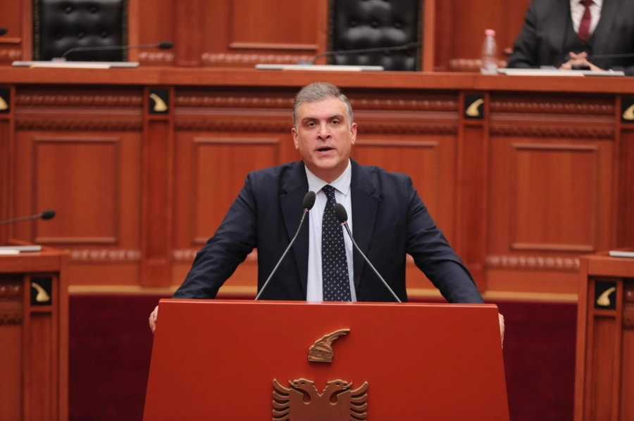 Blushi: Rama firmosi në shkelje të ligjit për inceneratorët, ja dy rastet që e implikojnë