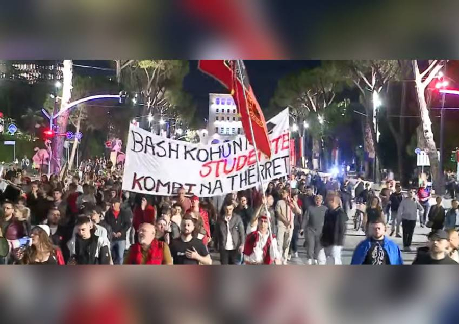 Mbyllet protesta e 120-të kundër Edi Ramës/ Qytetarët nuk ndalen: Nesër më shumë