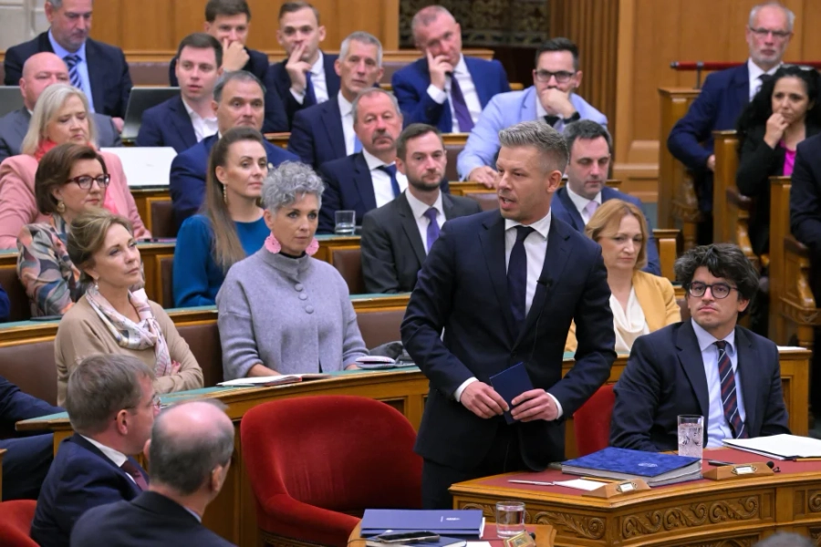 Akuzat për vjedhje/ Parlamenti hungarez i heq imunitetin kryeministrit Magyar