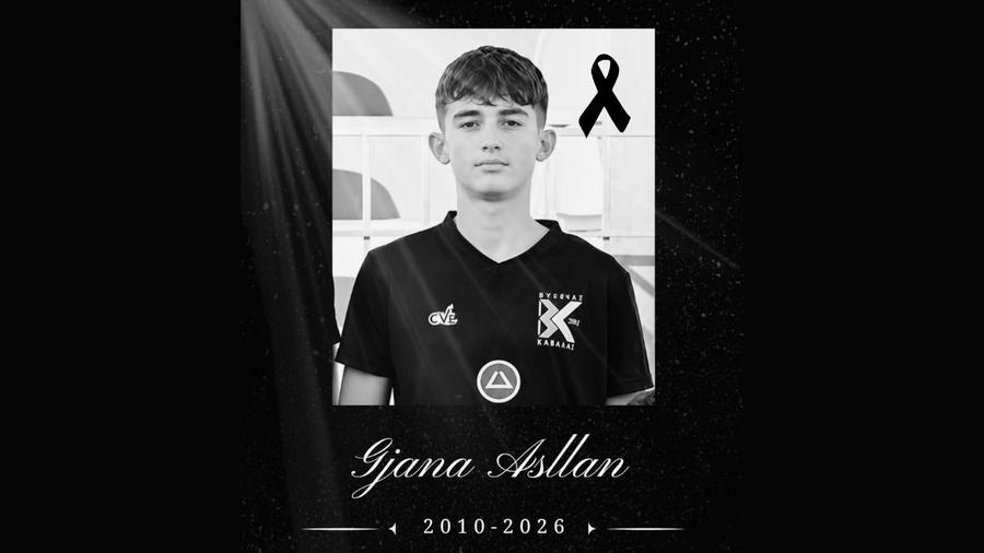 Ngjarja tragjike/ Goditi kokën gjatë ndeshjes së futbollit, humb jetën 16-vjeçari shqiptar