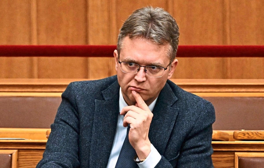 Korrupsion dhe përvetësim të fondeve publike, arrestohet ish-ministri hungarez i Kulturës dhe Inovacionit