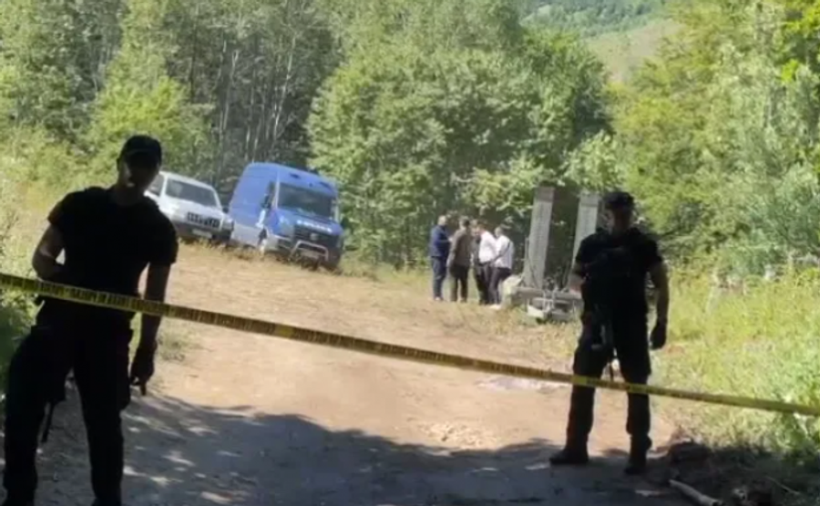 Gjykata Themelore në Prishtinë vendos: Paraburgim një muaj për nëntë të arrestuarit për krime lufte
