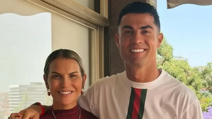 Motra e Ronaldos shpërthen pas largimit të tij nga Portugalia: Meritonte më shumë respekt