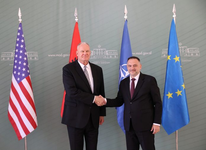 Nufi pret ambasadorin Wendt: Krah për krah me SHBA për lirinë, sigurinë dhe paqen