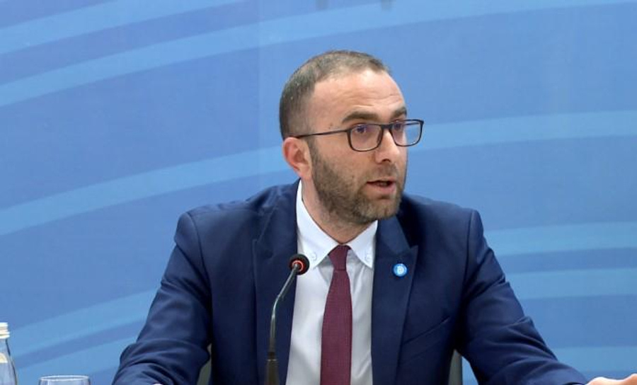 Bardhi: Mazhoranca po bllokon Komisionin Hetimor për KAYO-n, shkelje e të drejtave të opozitës