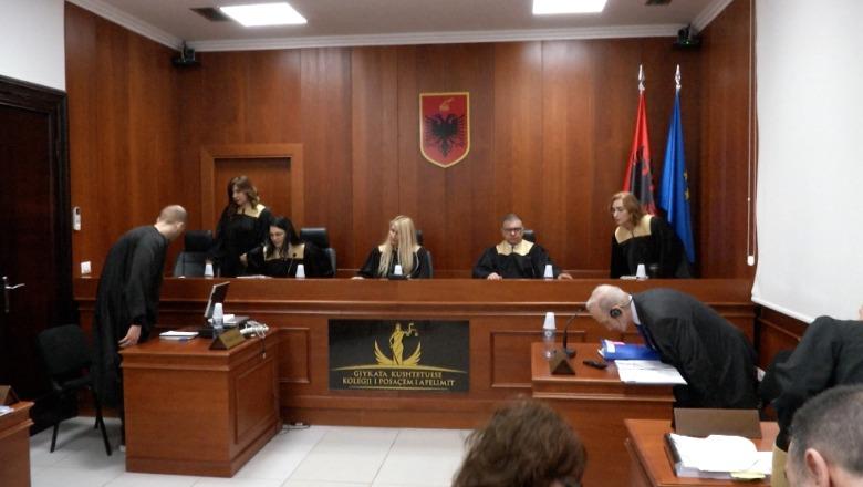 Vettingu/ 9 ish-magjistratë të shkarkuar i kërkojnë Kushtetueses rikthimin në detyrë! Vetëm 4 kanë vendim të Strasburgut në favor