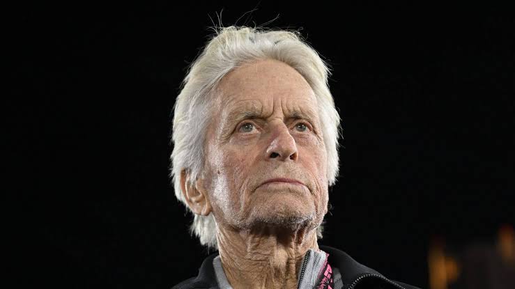 "Gënjyem!" Michael Douglas rrëfen të pathënat, zbulon pas 40 vitesh lidhjen sekrete me Kathleen Turner