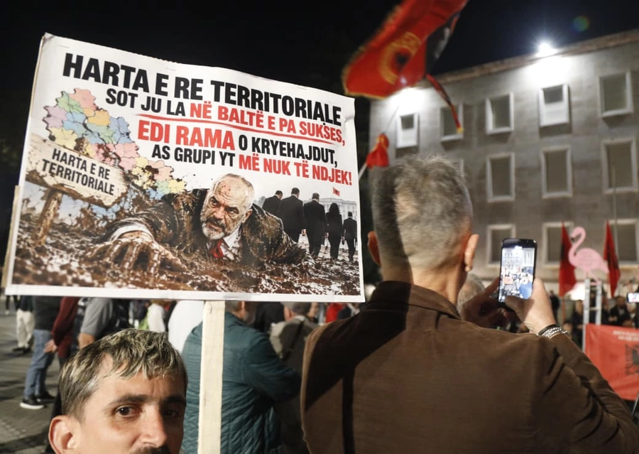 Dita e 129-të e protestës/ Qytetarët drejt Kryeministrisë: Poshtë narko-shteti