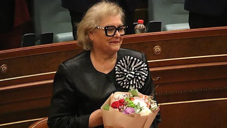 Kosovë/ Merr fund kriza politike, Justina Shiroka Pula zgjidhet Presidente me 81 vota