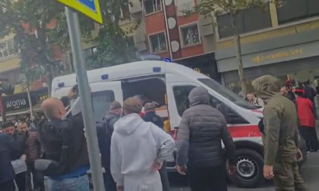 Spraj masiv ndaj protestuesve te Kuvendi, nisen drejt spitali