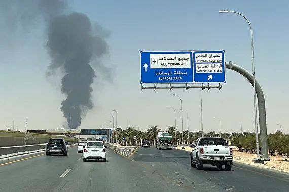 Shpërthime të fuqishme tronditin Riadin, strehohen banorët dhe diplomatët