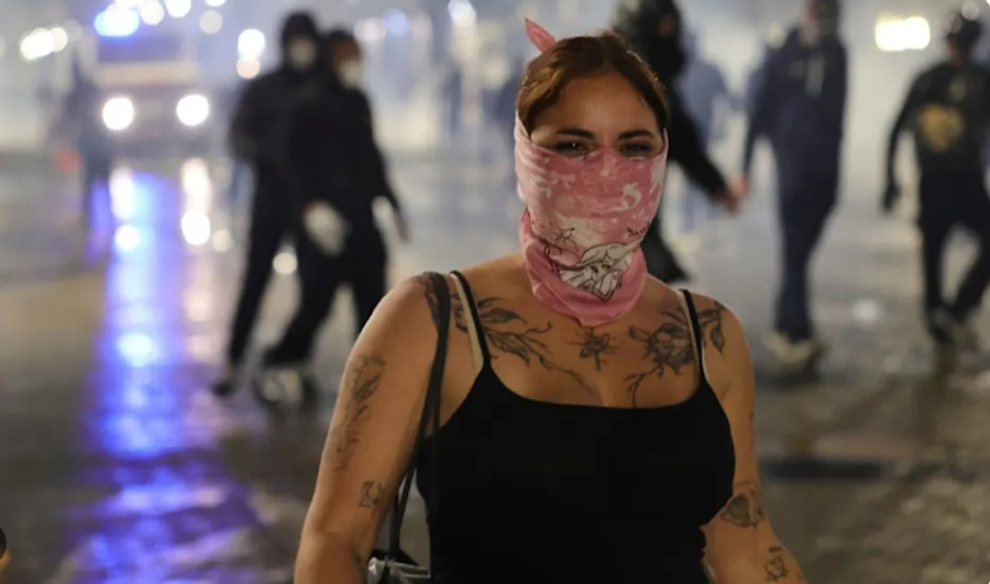 DIE ZEIT: Nga Franca në Itali e Shqipëri, Evropa në protestë! Në Tiranë kërkohet dorëheqja e Ramës