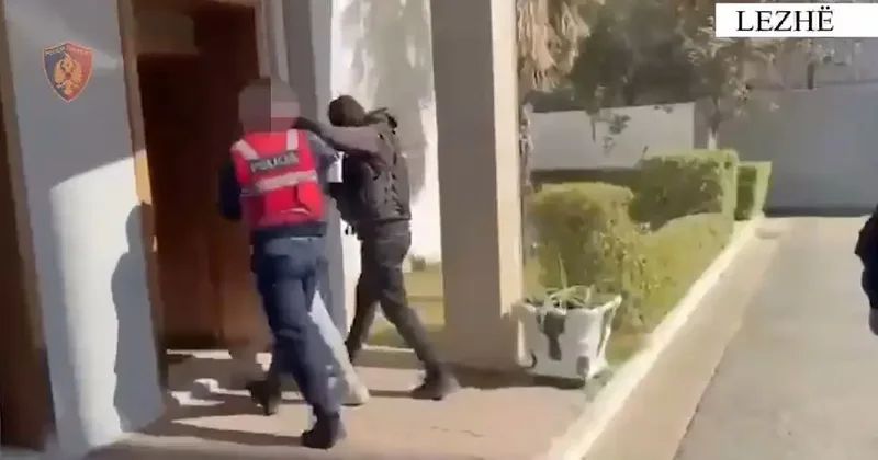 Theu masën e Gjykatës së Apelit, pranga të riut në Kurbin, policia i sekuestron mjetin e blinduar