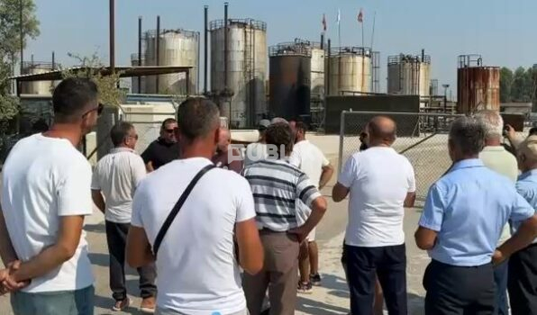 Banorët në Patos-Marinzë protestë ndaj ‘Bankers Petroleum’