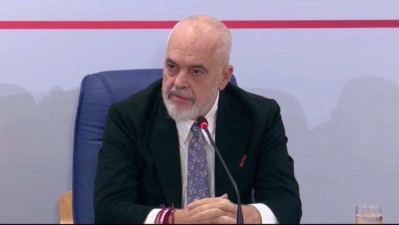 Protestat e dhunshme/ Rama porosi mësuesve: Shkruani ditarin e këtyre ditëve, pasqyroni atë që ndodhi