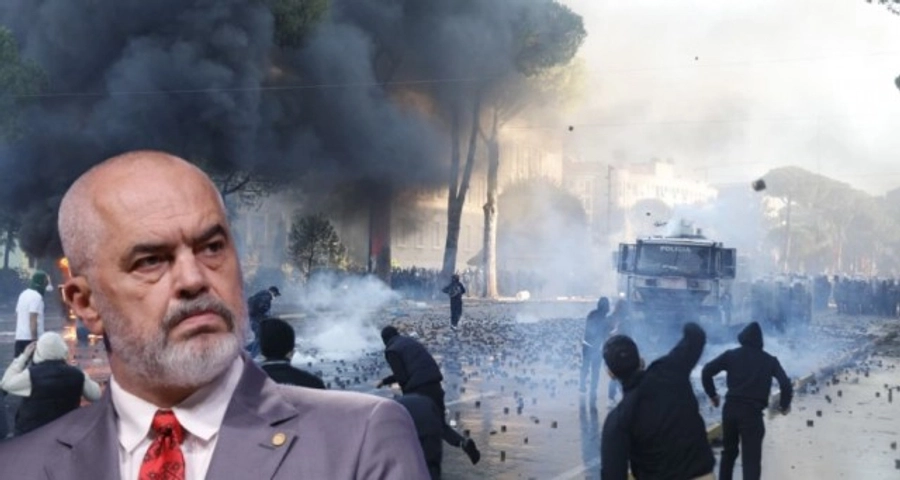 Pse e refuzon diktatori dorëheqjen përballë një furie të tillë zemërimi?
