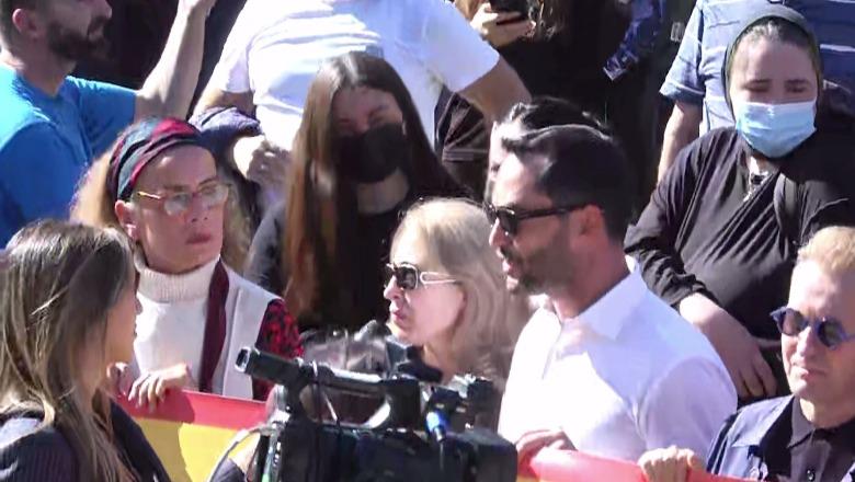 Protestat/ Një grup pedagogësh në krah të studentëve: Ndalni dhunën, si mund të jetojnë me 100 euro? Po kërcënohen me heqjen e bursave