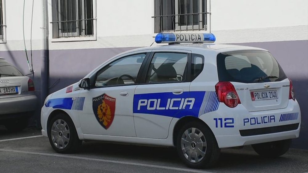 Po transportonte 3 emigrantë afrikanë drejt Malit të Zi, arrestohet 44-vjeçari në Shkodër